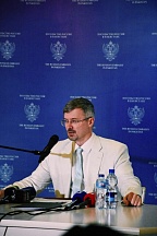Брифинг Посла России А.П.Хорева по ситуации на Украине и вокруг нее Брифинг Посла России А.П.Хорева по ситуации на Украине и вокруг нее